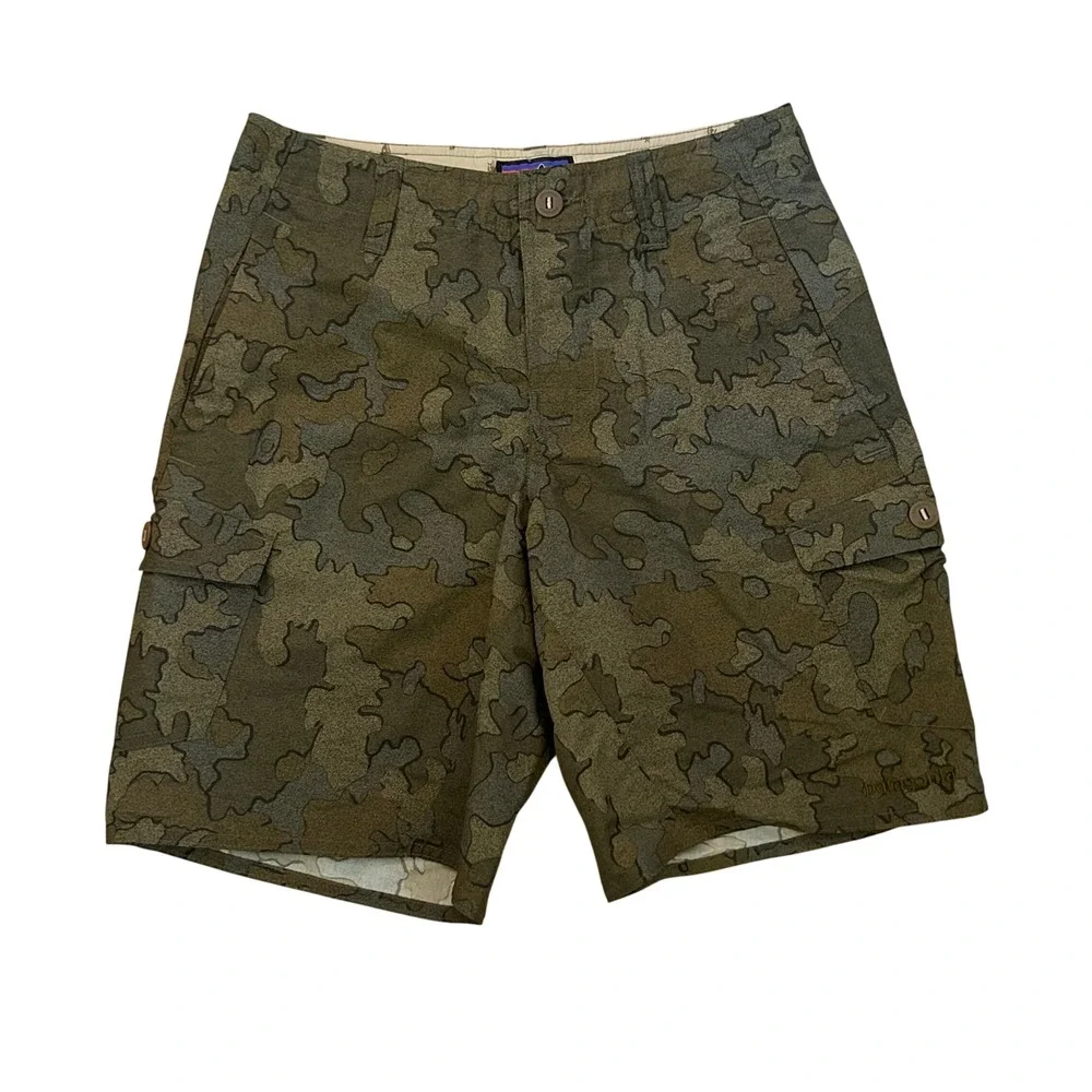 Patagonia Men's Wavefarer Cargo Green Camo Unlined Board Shorts 29 Swim Trunks